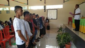 Kepala DPM-Pemdes Bone Bolango Kukuhkan Relawan Bersinar Desa Ulantha