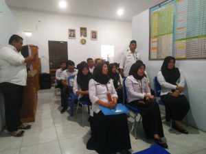 Kepala BNNP Gorontalo Beri Arahan Pegawai BNNK Bone Bolango