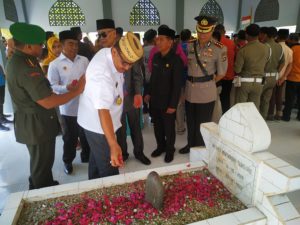 Kepala BNNK Bone Bolango Hadiri Tabur Bunga Peringatan Hari Patriotik 23 Januari