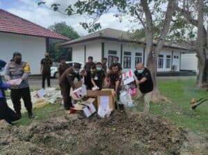 Kejaksaan Negeri Bone Bolango Lakukan Pemusnahan Barang Bukti